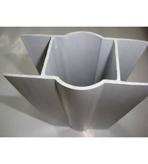 Obrázok ku produktu Držiak podhrabovej dosky na okrúhly stĺpik priemer 48 mm